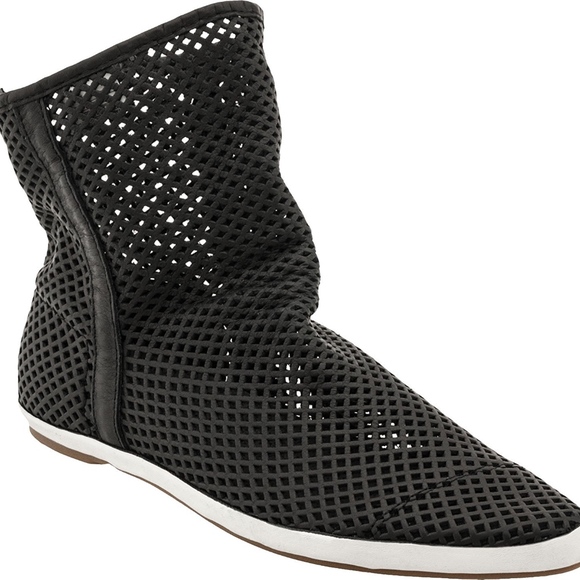 sanuk ankle boots